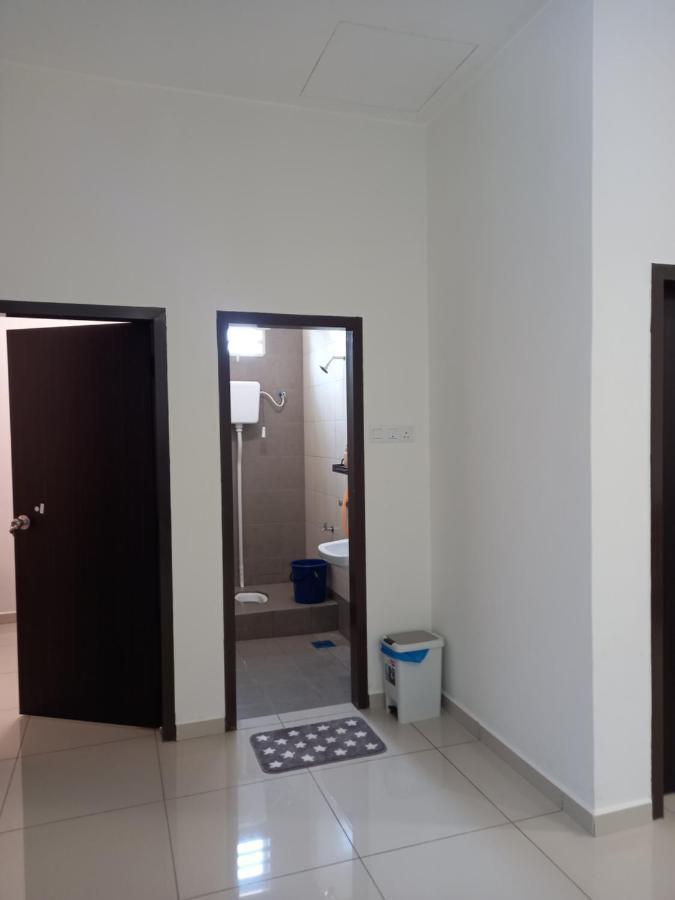 Homestay Zaki D'Gerik Esterno foto