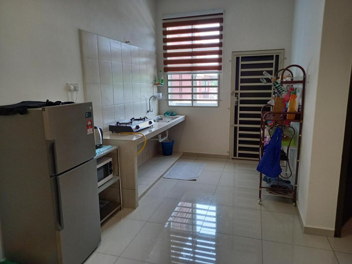 Homestay Zaki D'Gerik Esterno foto